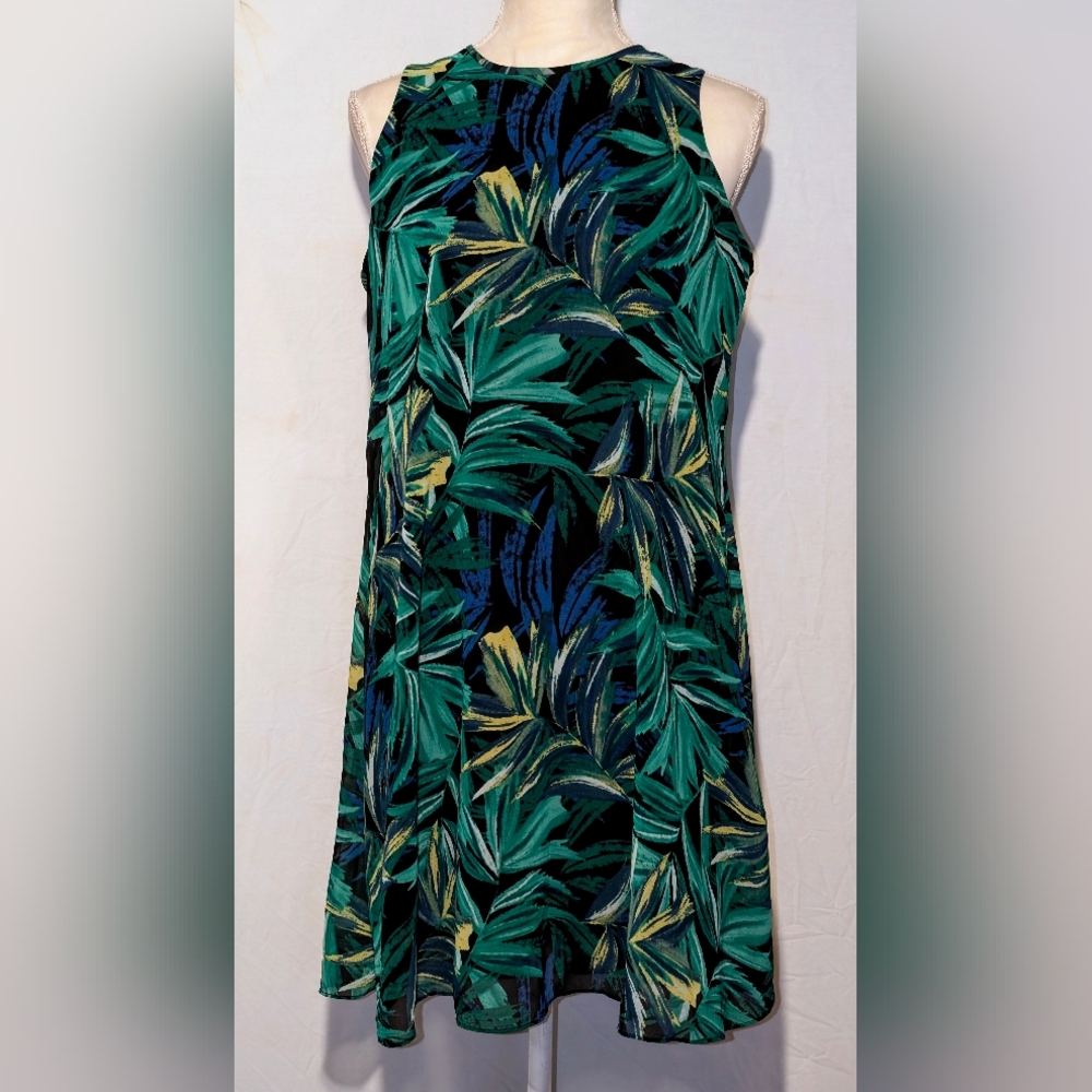 Women's Calvin Klein sheath dress. Sz. 8. Tropical leaves print. NWOT.